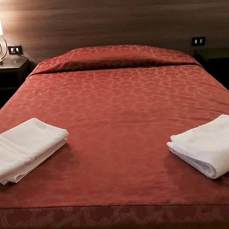 Hotel Domus 2*