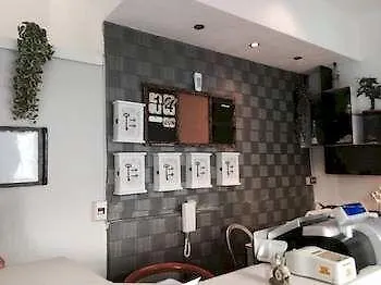 Отель Domus 2*